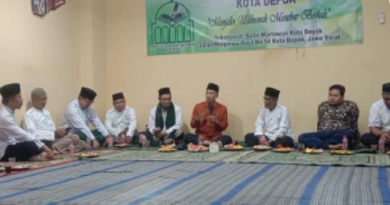 Pengajian Rutin MT Balwan Hadirkan Penceramah Kondang KH. Achmad Solechan Ketua NU Kota Depok