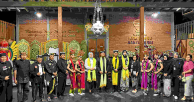 “Budaya Satukan TNI dan Rakyat: Danrem 083/Baladhika Jaya Resmi Jadi Anggota Kehormatan KOPAT Banyuwangi”