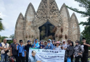 KAHMI FOUNDATION ZIARAH KE MAKAM DR.NURKHOLIS MADJID