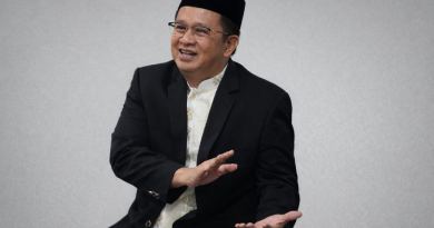 Kemensos Luruskan Informasi Pengadaan Laptop Guru