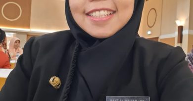 PENDIDIKAN ADALAH INVESTASI MENUJU INDONESIA EMAS