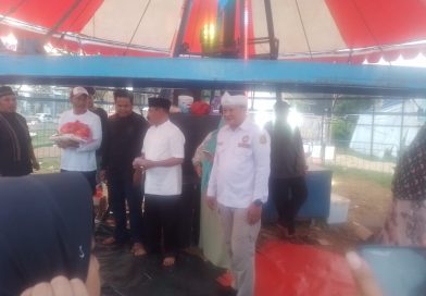 ‎Pengelola Pasar Malam Karya Pasundan Santuni 20 Anak Yatim 